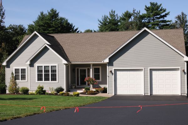 Cost of Residential Driveway Sealcoating in Phoenix