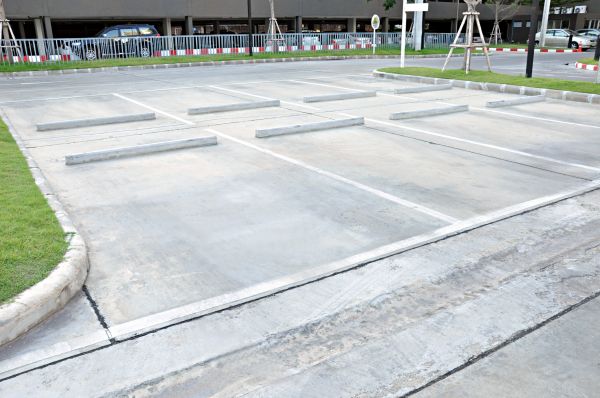 Cost of Parking Lot Resurfacing in Phoenix